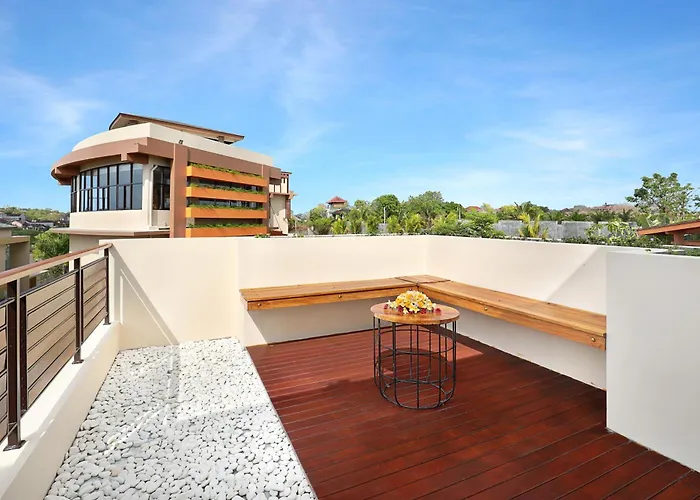 4-br Private Pool Dharmawangsa Kampial 10min To Btdc نوسا دوا