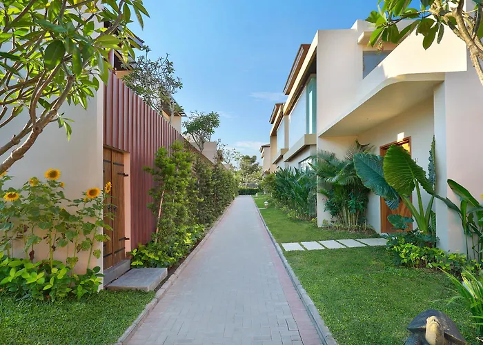 4-br Private Pool Dharmawangsa Kampial 10min To Btdc * نوسا دوا