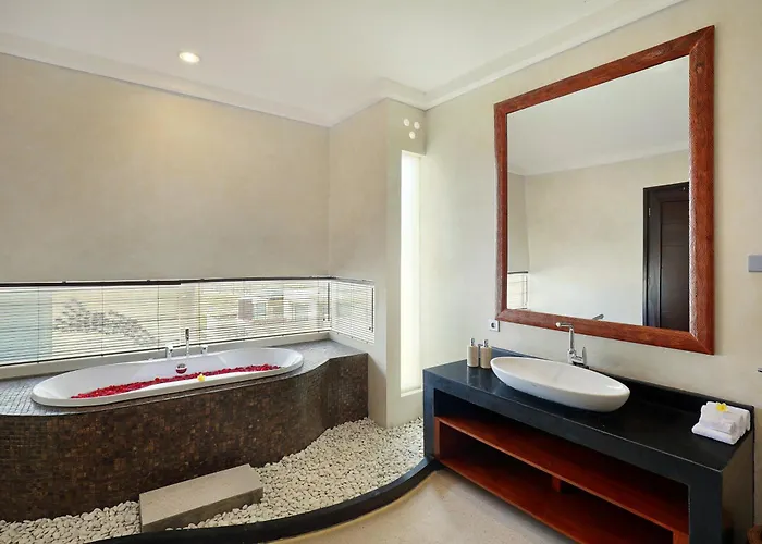 فيلة 4-br Private Pool Dharmawangsa Kampial 10min To Btdc نوسا دوا